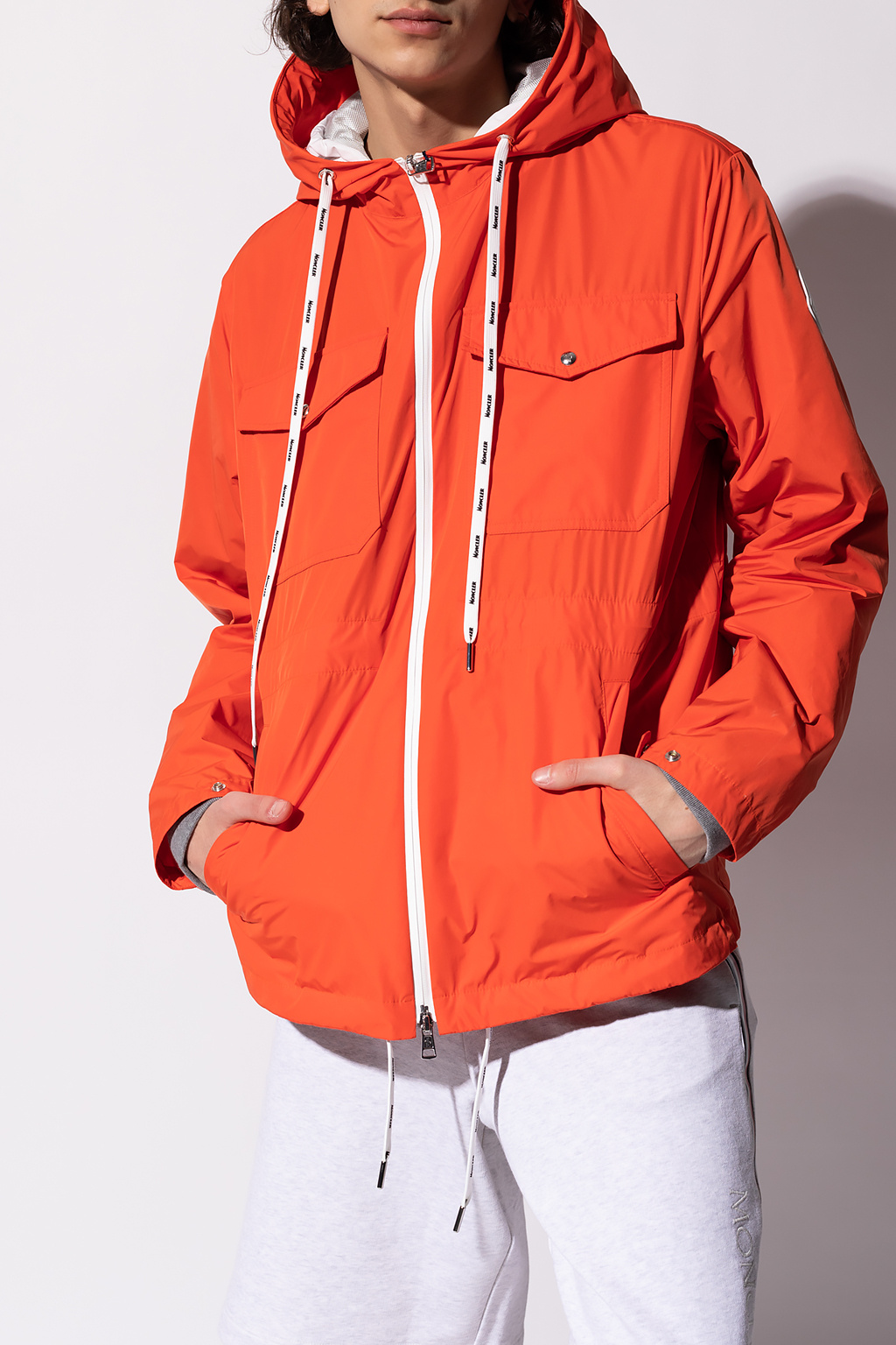 MA®KET graphic-print T-shirt - Orange 'Carion' hooded jacket